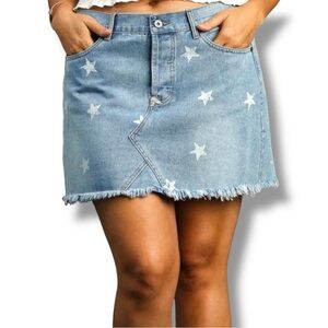Umgee Light Wash Blue Denim White Star Print Distressed Hem Mini Skirt